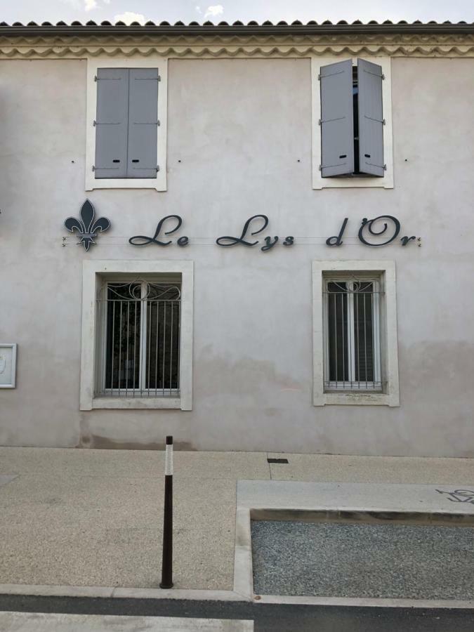 Hotel Le Lys D'Or Vauvert Exterior photo