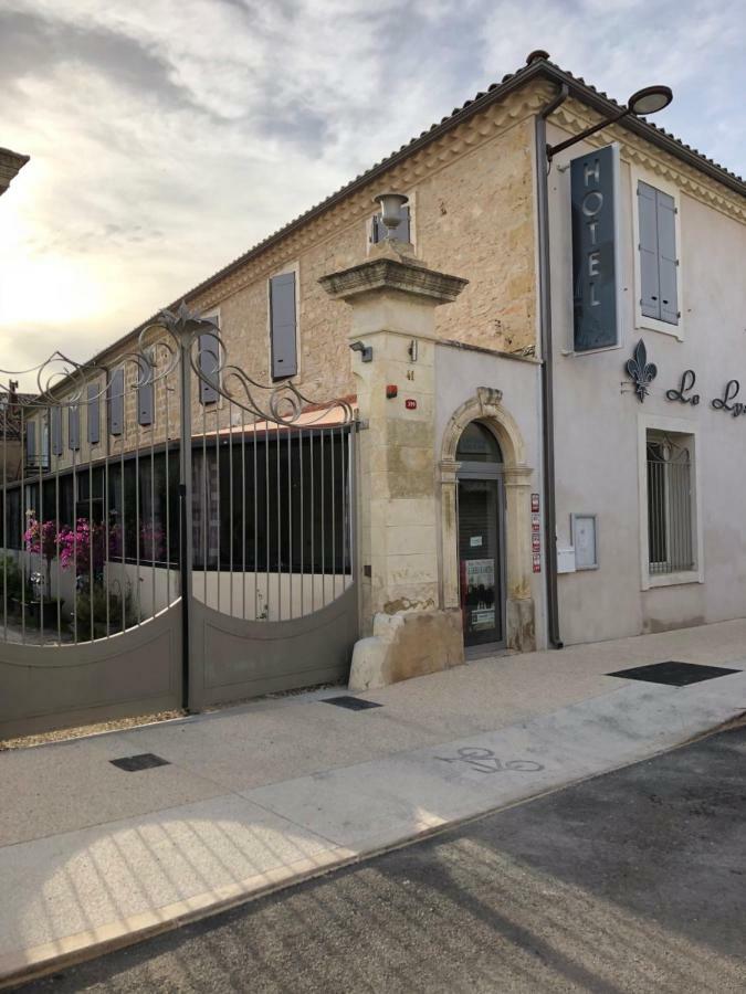 Hotel Le Lys D'Or Vauvert Exterior photo
